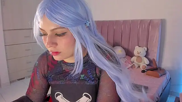 Snapshot of alessia_dolce chatting on 05-30-26, 04:53 alessia dolce online show from 05-30-26, 04:53