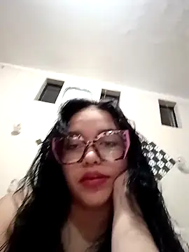 Snapshot of samantha-691 chatting on 02-20-26, 12:40 samantha-691 online show from 02-20-26, 12:40