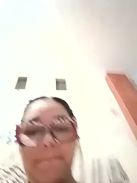 Snapshot of samantha-691 chatting on 02-28-26, 03:51 samantha-691 online show from 02-28-26, 03:51