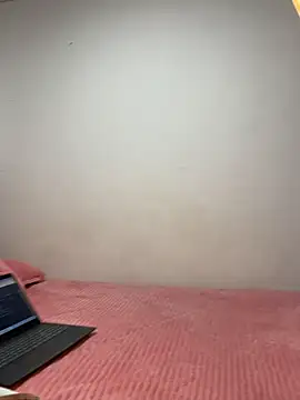 Snapshot of Deva_00 chatting on 02-22-26, 01:07 Deva 00 online show from 02-22-26, 01:07