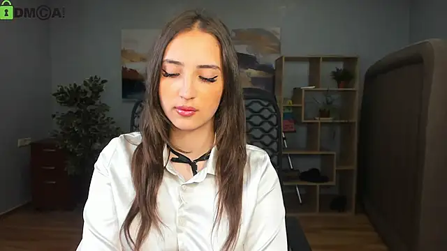 Snapshot of Effy_Royse chatting on 06-23-26, 05:27 Effy Royse online show from 06-23-26, 05:27