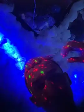 Snapshot of Baby_Smurk chatting on 02-24-26, 09:29 Baby Smurk online show from 02-24-26, 09:29