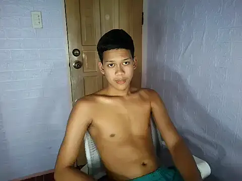 UrAsian Turjak online show from 02-28-26, 07:09