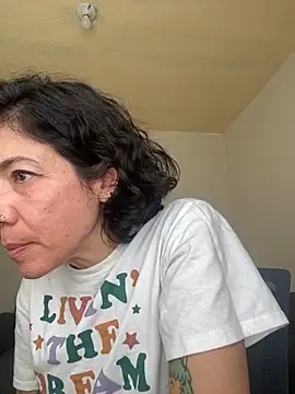 JeanneDuval8888 online show from 05-30-26, 11:02