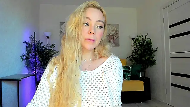 Snapshot of caty_kiss chatting on 06-10-26, 05:07 caty kiss online show from 06-10-26, 05:07
