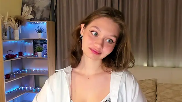 HolliBillig online show from 04-14-26, 07:20