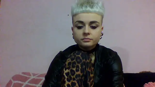 Snapshot of AlisaDear257 chatting on 03-01-26, 12:07 AlisaDear257 online show from 03-01-26, 12:07