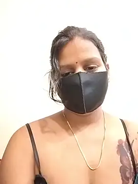 ankita077 online show from 05-20-26, 04:46