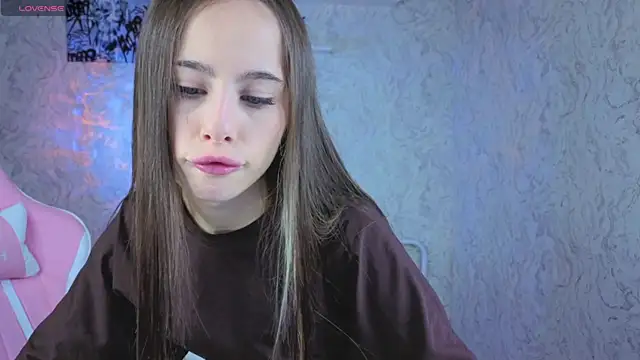 kristi kitss online show from 04-19-26, 09:19