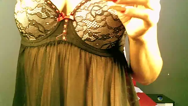 Snapshot of Mabelle_Eveline chatting on 06-16-26, 08:50 Mabelle Eveline online show from 06-16-26, 08:50
