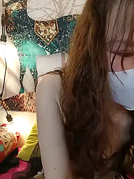 Snapshot of Trang26 chatting on 02-20-26, 01:11 Trang26 online show from 02-20-26, 01:11