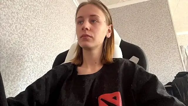 Snapshot of Sweety_Burger chatting on 02-26-26, 10:14 Sweety Burger online show from 02-26-26, 10:14