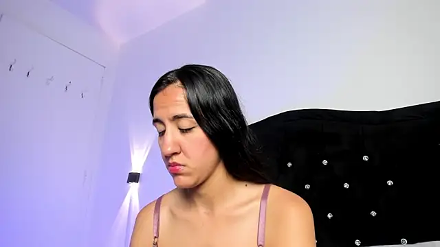 Snapshot of gisell_antonella chatting on 05-07-26, 12:54 gisell antonella online show from 05-07-26, 12:54