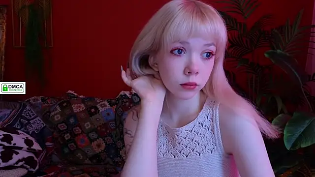 Rochelle kitty online show from 03-15-26, 01:17