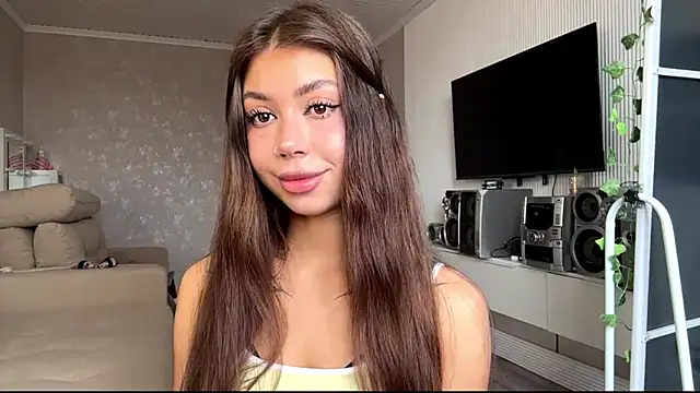 You Club Winx online show from 04-10-26, 07:13