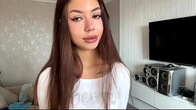 You Club Winx online show from 04-11-26, 07:45