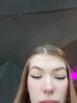 Snapshot of Mia_Star69 chatting on 03-04-26, 02:12 Mia Star69 online show from 03-04-26, 02:12