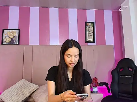 Sweet Sofiii  online show from 02-23-26, 08:06