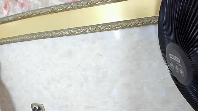 Snapshot of Veronica_hottie chatting on 03-02-26, 02:46 Veronica hottie online show from 03-02-26, 02:46