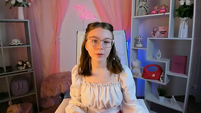 ElliFrankenweenie online show from 03-09-26, 09:24