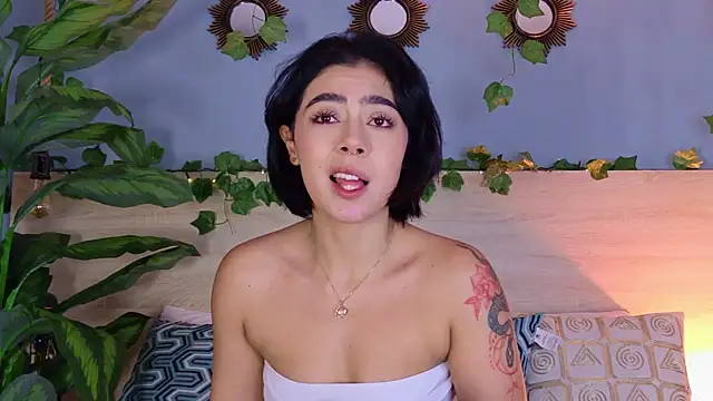 Snapshot of ValeryGomezz chatting on 07-06-26, 03:03 ValeryGomezz online show from 07-06-26, 03:03