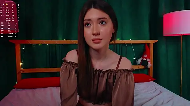 Snapshot of AliceZimmer chatting on 02-17-26, 07:42 AliceZimmer online show from 02-17-26, 07:42