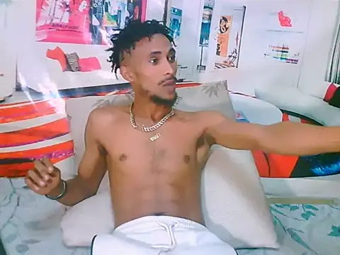 Snapshot of EroticPoison69 chatting on 02-19-26, 06:15 EroticPoison69 online show from 02-19-26, 06:15