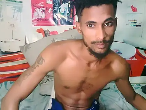 Snapshot of EroticPoison69 chatting on 02-26-26, 05:12 EroticPoison69 online show from 02-26-26, 05:12