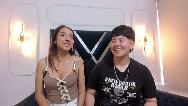 Snapshot of Gaia_n_Nix chatting on 02-10-26, 08:13 Gaia n Nix online show from 02-10-26, 08:13