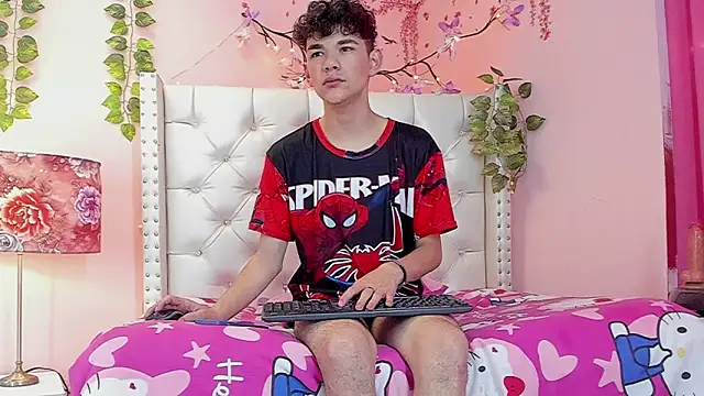 Snapshot of Philippsx chatting on 02-11-26, 09:31 Philippsx online show from 02-11-26, 09:31