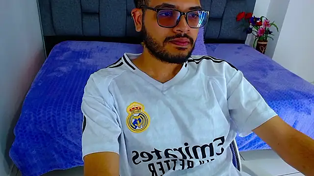 Snapshot of J_black_ chatting on 02-21-26, 08:54 J black online show from 02-21-26, 08:54