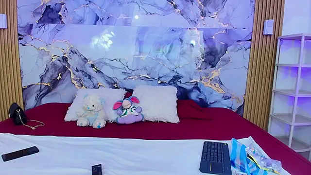 aixa 06 online show from 04-06-26, 02:07