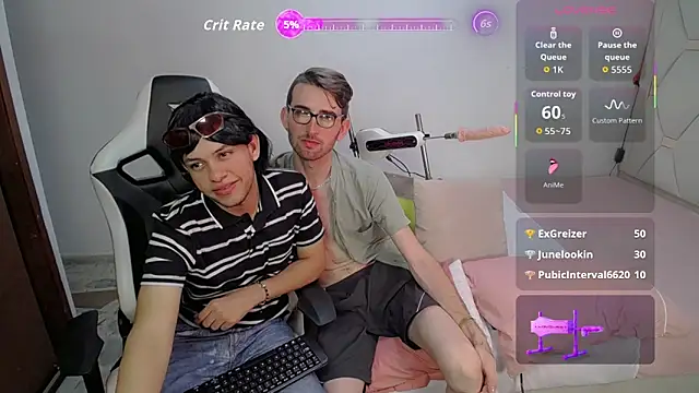 Snapshot of Top_and_bottom chatting on 02-24-26, 08:56 Top and bottom online show from 02-24-26, 08:56