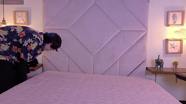 Sateh and Hikary online show from 04-16-26, 08:09