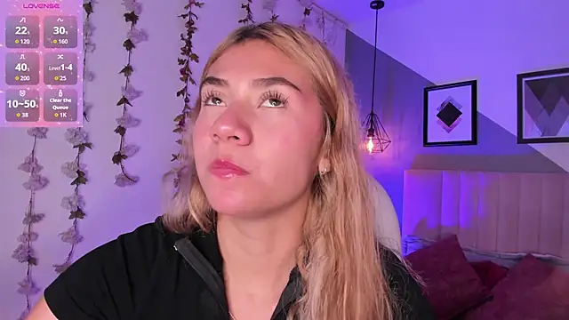 Chris Velvett online show from 04-13-26, 06:35