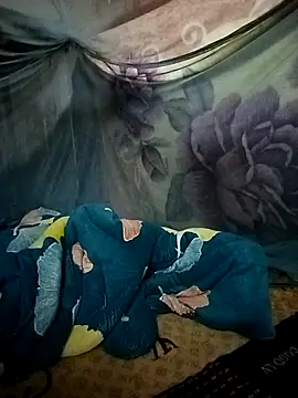 Snapshot of luna-rosax chatting on 02-19-26, 12:06 luna-rosax online show from 02-19-26, 12:06