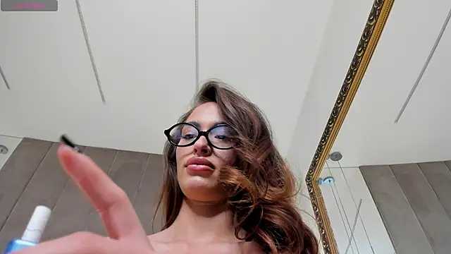 EvaK  online show from 03-04-26, 05:35