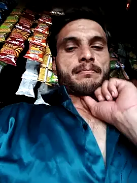 Beinghorny83 online show from 04-04-26, 07:17