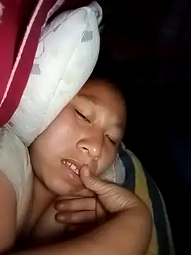 Snapshot of plump-bums chatting on 02-26-26, 01:32 plump-bums online show from 02-26-26, 01:32