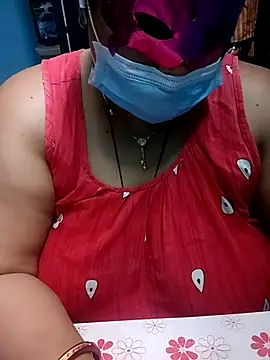 Snapshot of 02Roshni chatting on 02-26-26, 07:35 02Roshni online show from 02-26-26, 07:35