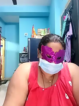 Snapshot of 02Roshni chatting on 02-28-26, 03:13 02Roshni online show from 02-28-26, 03:13