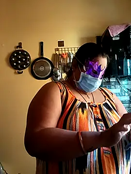 Snapshot of 02Roshni chatting on 03-01-26, 09:11 02Roshni online show from 03-01-26, 09:11