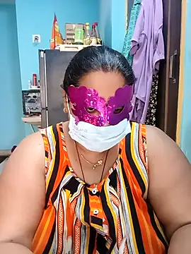 Snapshot of 02Roshni chatting on 03-02-26, 05:08 02Roshni online show from 03-02-26, 05:08