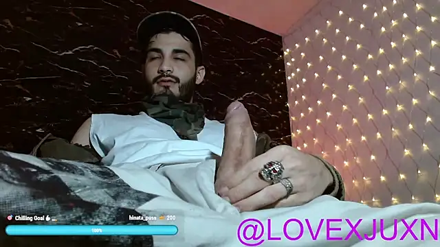 LovexJuxn8 online show from 04-16-26, 10:23