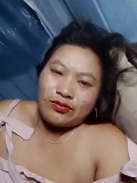Snapshot of bany-lee chatting on 05-16-26, 01:43 bany-lee online show from 05-16-26, 01:43