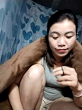 Snapshot of lovely-742 chatting on 05-04-26, 01:40 lovely-742 online show from 05-04-26, 01:40