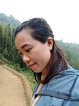 Snapshot of lovely-742 chatting on 05-06-26, 01:14 lovely-742 online show from 05-06-26, 01:14