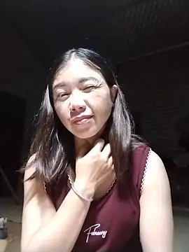 Snapshot of lovely-742 chatting on 06-17-26, 02:51 lovely-742 online show from 06-17-26, 02:51