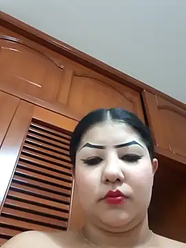 Snapshot of MadelynSmit_ chatting on 02-24-26, 11:08 MadelynSmit online show from 02-24-26, 11:08