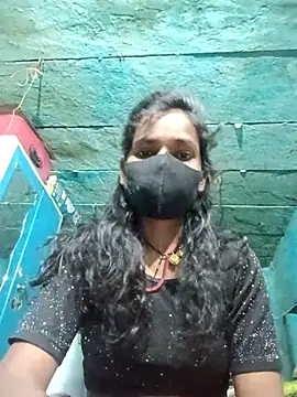 Snapshot of Desi_Couple_P chatting on 02-22-26, 12:56 Desi Couple P online show from 02-22-26, 12:56